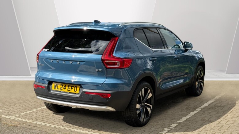 Volvo XC40 2.0 B3P Ultra Dark 5dr Auto Petrol Estate
